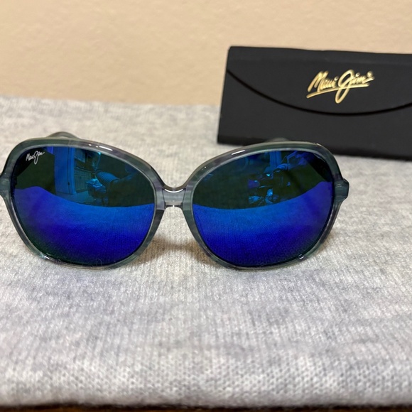 Maui Jim Taro Polarized Blue Mirror Sunglasses w/ Case EUC main image 7